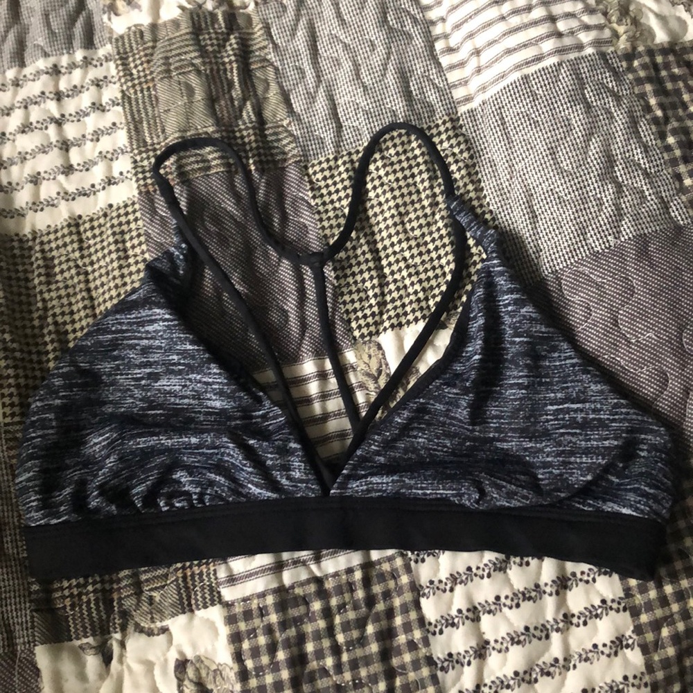 Victoria secret sports bra